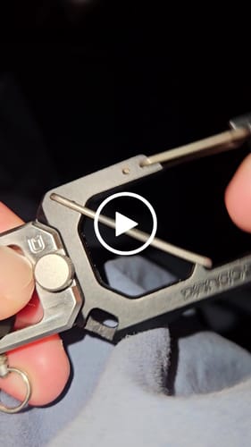 Dango Carabiner Moschettone Alluminio + Portachiavi 8 Chiavi
