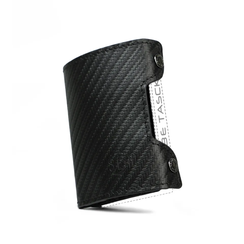 SLim Be Tasck Cover Pelle Carbon Nero