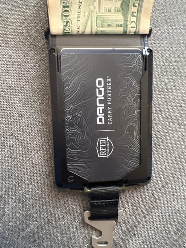 Dango M1 Lite Bifold portafoglio nero blackout RFID 13 carte
