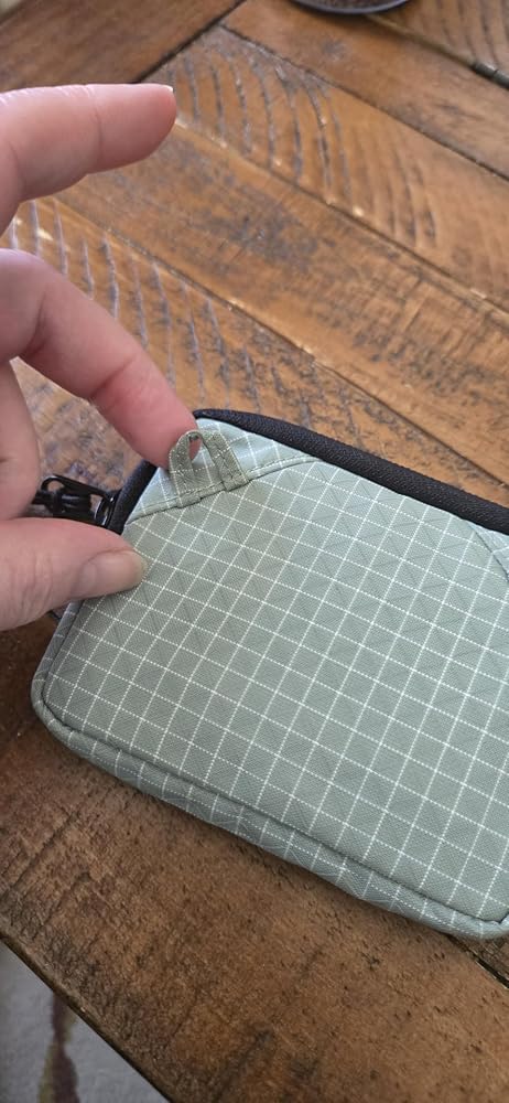 VULKIT Multifunctional VW152 Portafoglio RFID Nero con Laccetto