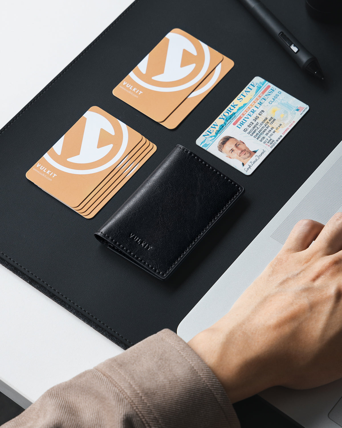 VULKIT Multifunctional VBC100 portabiglietti nero 20 carte