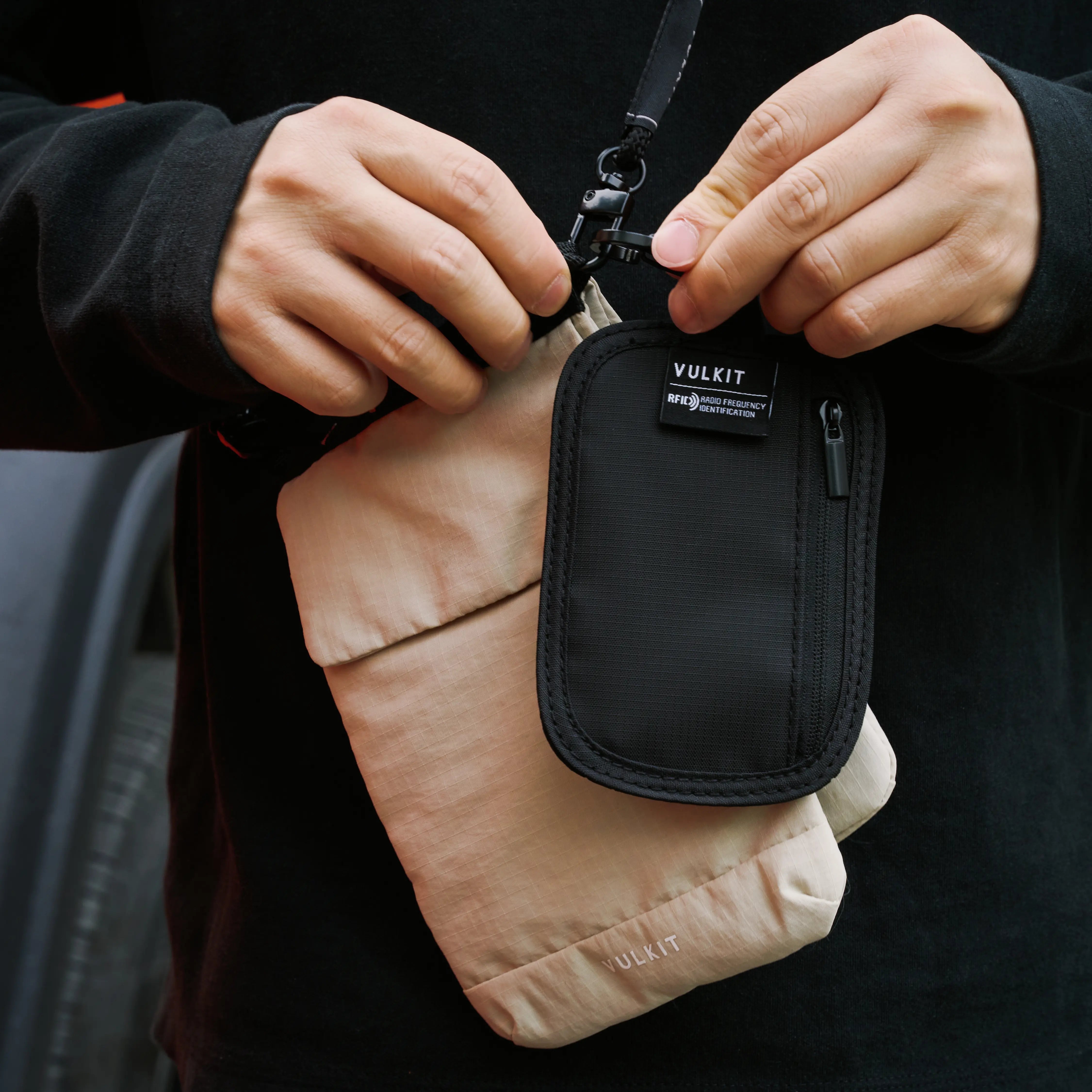 VULKIT Bags VB109 pouch RFID nero