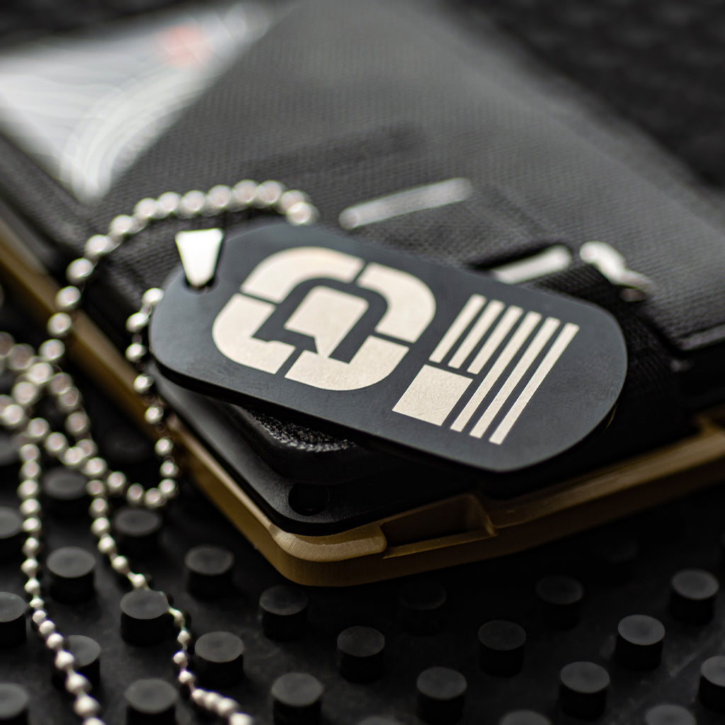Dango Apparel Dog Tag piastrina acciaio nero 50 mm