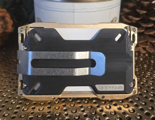Dango A-Series G10 Backplate piastra nera RFID
