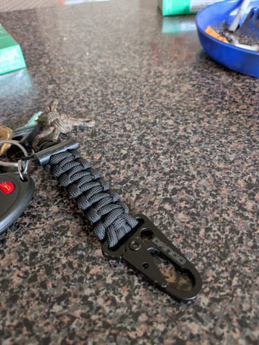 Dango Tether Mini Cordino paracord nero con accendifuoco