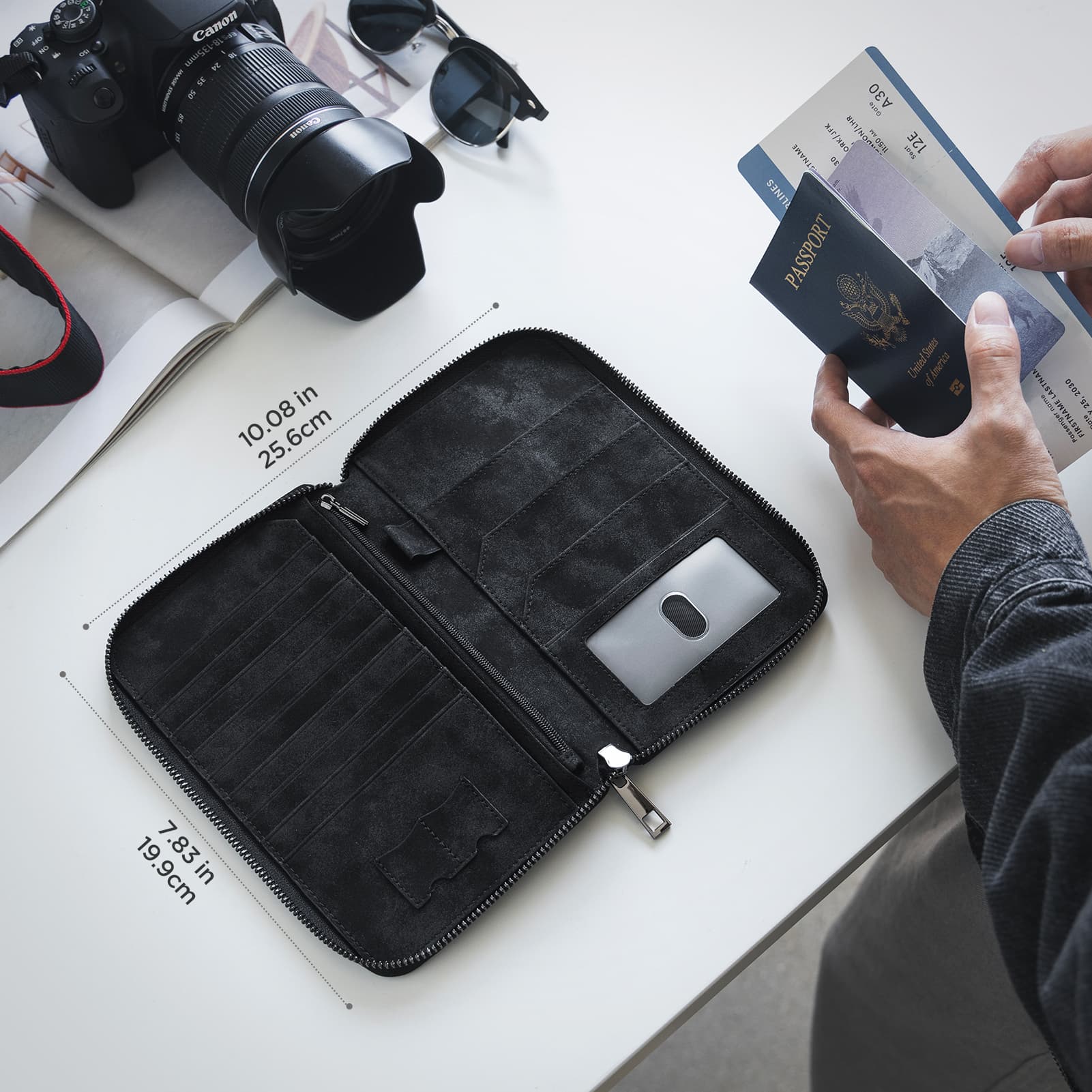VULKIT VPW113 porta passaporto famiglia nero RFID AirTag