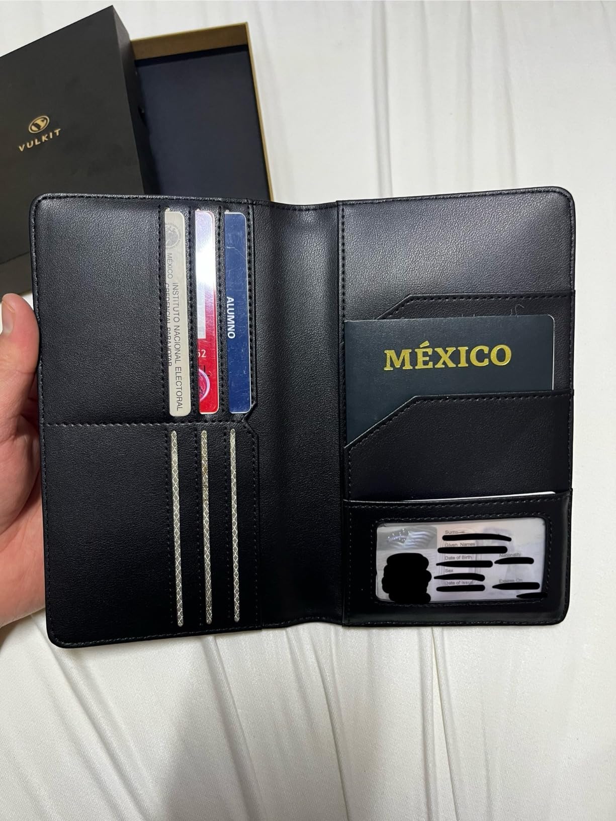 VULKIT Passport VPW100 Porta Passaporto RFID Rosa