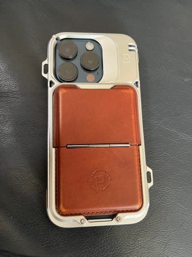 Dango Adapt MagSafe Wallet portafoglio Whiskey Brown 4 carte