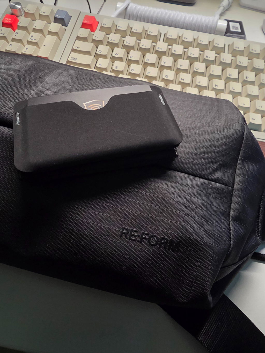 Re{form} Slings XB:01 Crossbody Marsupio 3L Nylon