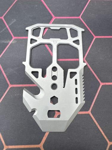 Dango MT04 Multi-Tool Acciaio 10 Funzioni Grigio
