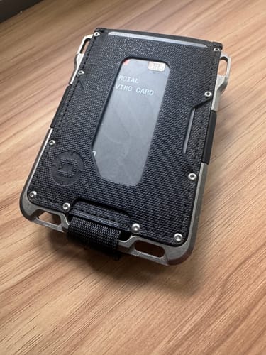 Dango M1 Maverick bifold DTEX tasca con MT01 Multi-Tool