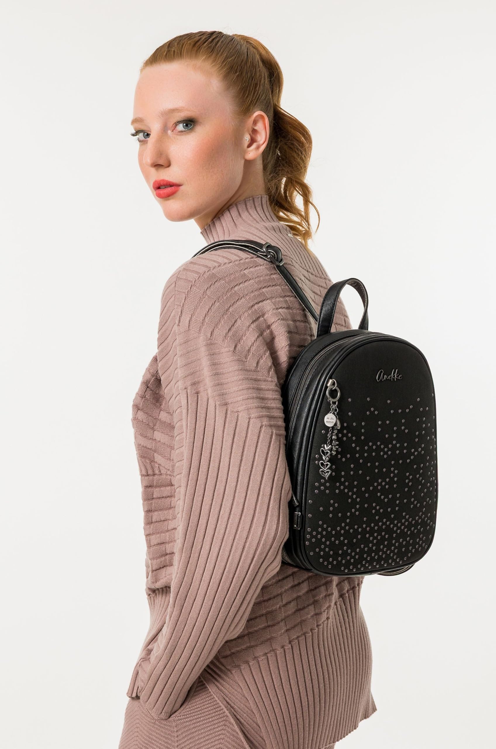 Anekke Black Zaino Medio Nero con Cerniera
