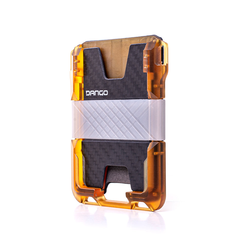 Dango M1 ULTEM portafoglio slim 8 carte RFID carbonio