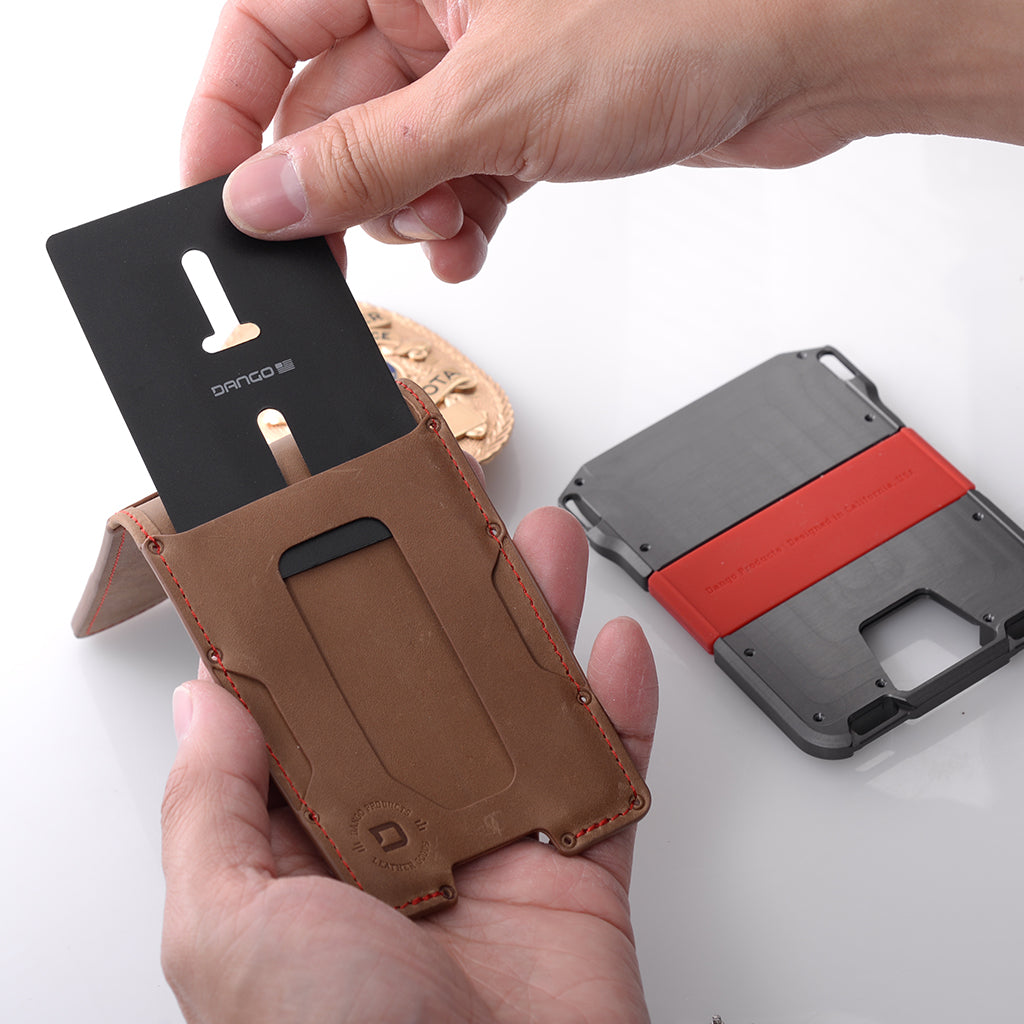 Dango Wallet Add-Ons Badge Holder porta badge nero