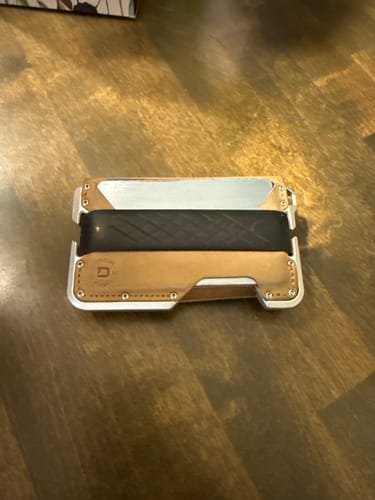 Dango Wallet Add-Ons 3 Pocket Bifold portafoglio Whiskey Brown