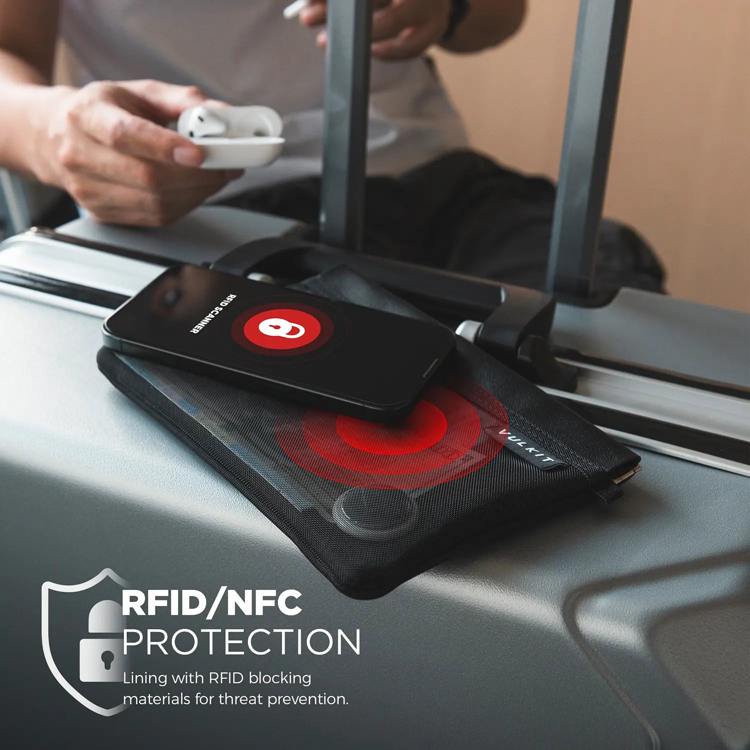 VULKIT VPW122 porta passaporto RFID nero in nylon