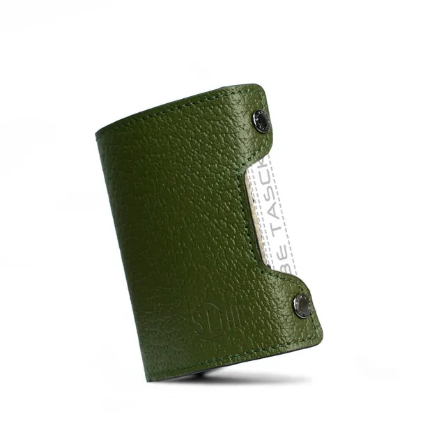 SLim Be Tasck Cinghialino Verde cover pelle