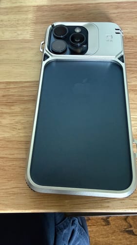 Dango Covert Case iPhone 15 Pro Max cover Jet Black alluminio