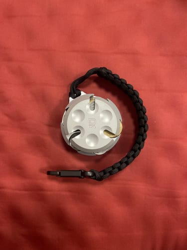 Dango Coin Capsule portamonete Jet Black alluminio + tether