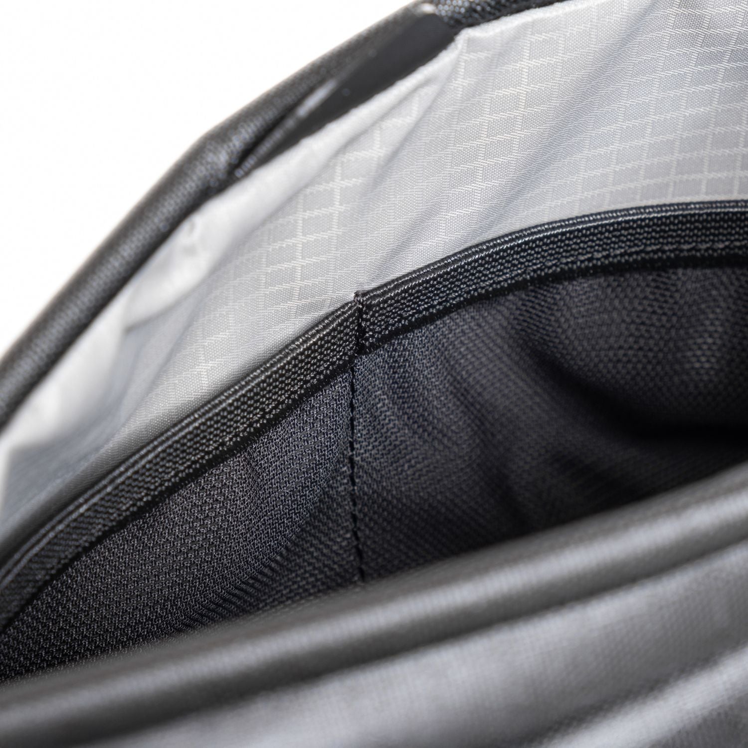 Re{form} Slings ES:01 Sling Marsupio 1.2L Nylon