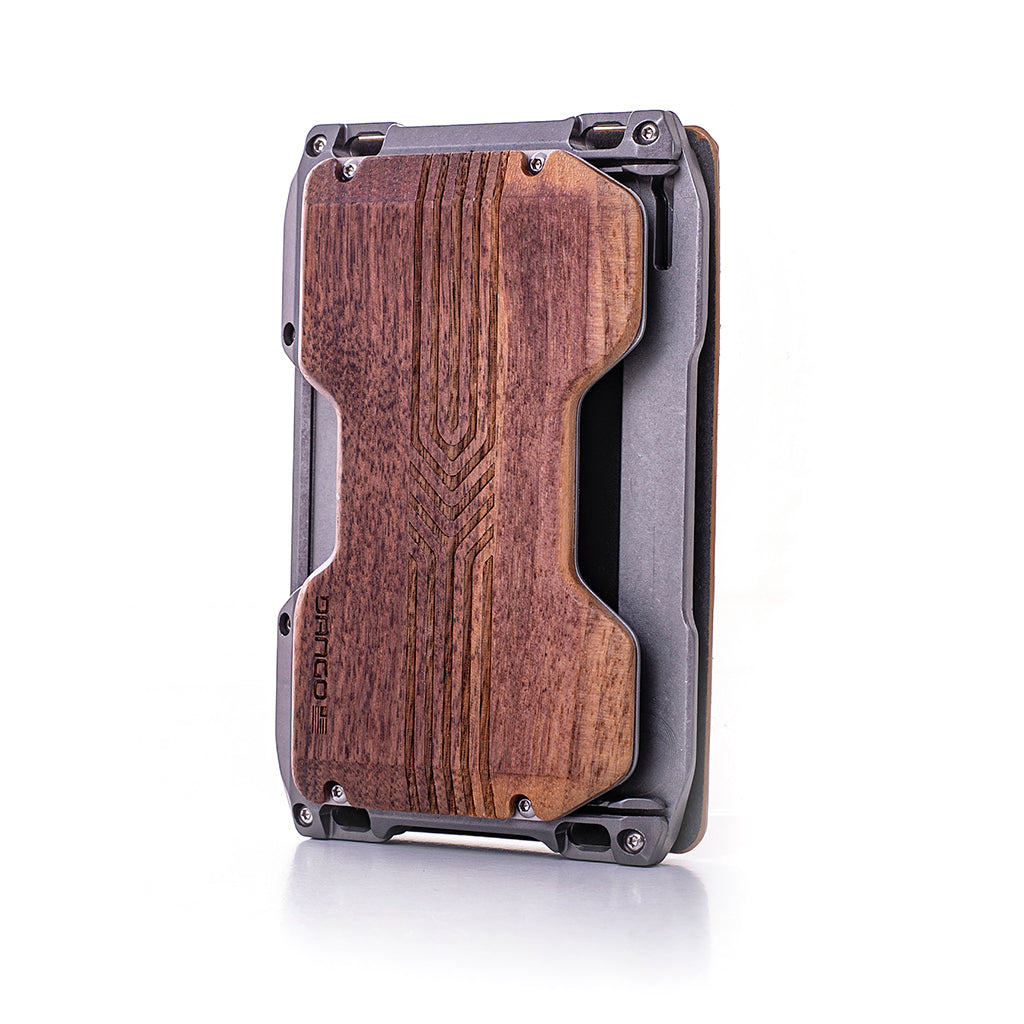 Dango A10 Elements portafoglio alluminio Walnut 7 carte