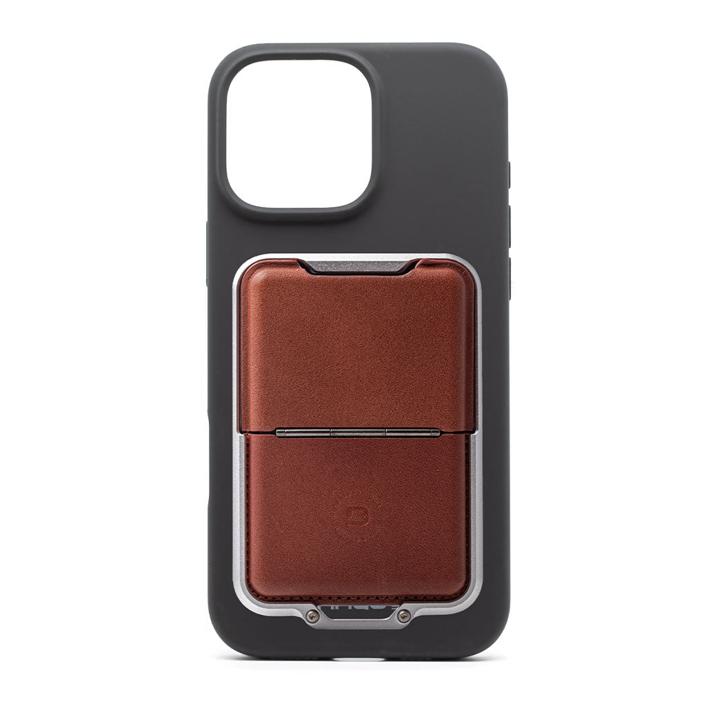 Dango Adapt cover silicone iPhone 16 Pro Max nera MagSafe