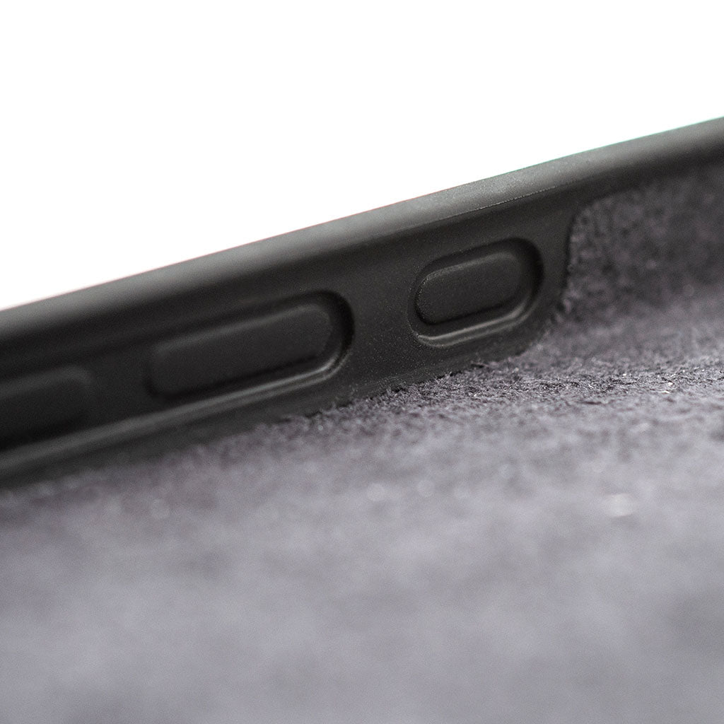 Dango Adapt cover silicone iPhone 16 Pro Max nera MagSafe